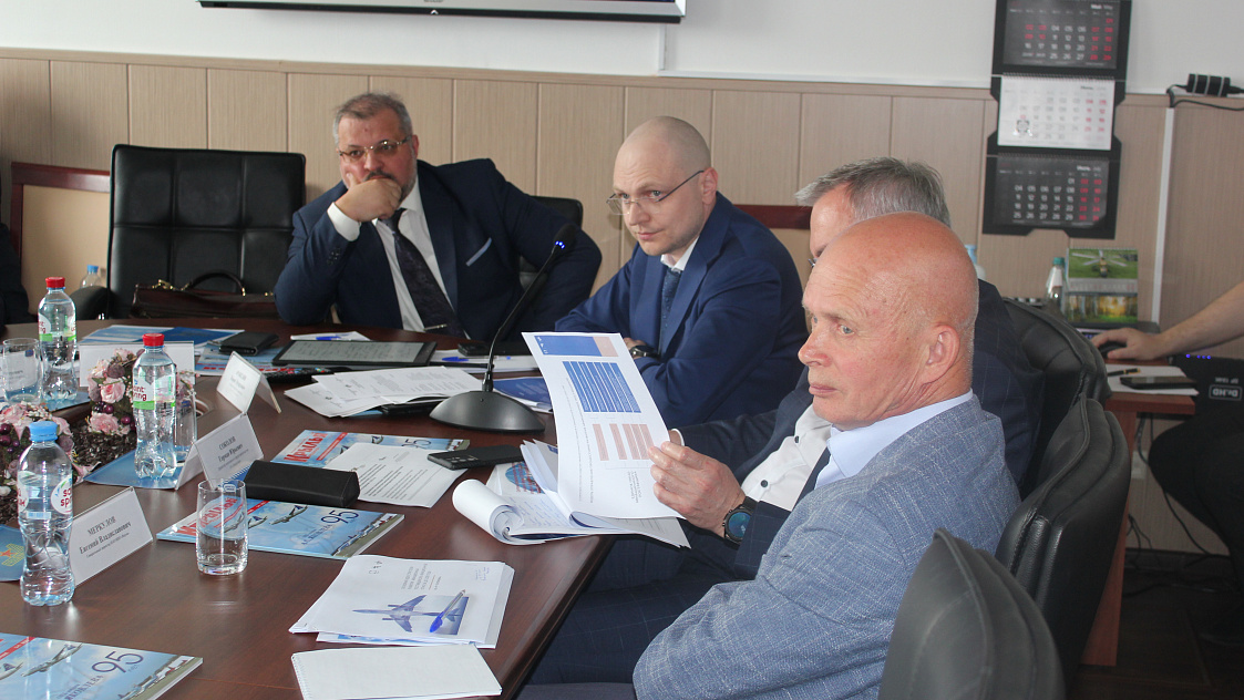 Авиационное сообщество поддержало предложение Дениса Конончука о ключевых направлениях Стратегии развития авиационных поставщиков 